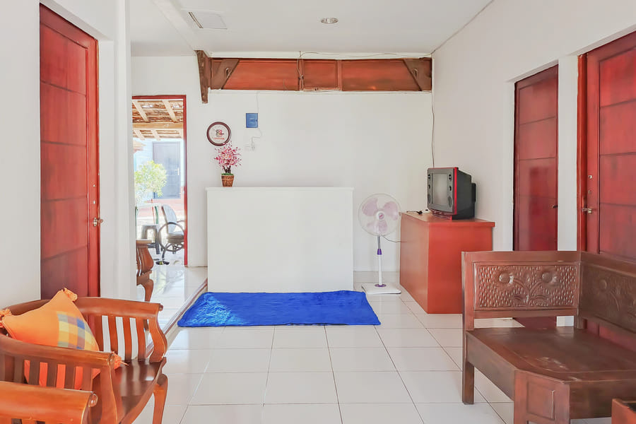 Joglo Guest House Syariah Mitra RedDoorz