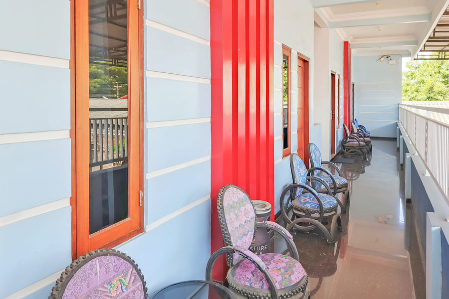 Joglo Guest House Syariah Mitra RedDoorz