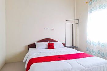 RedDoorz @ Sekar Tanjung Homestay Sukoharjo