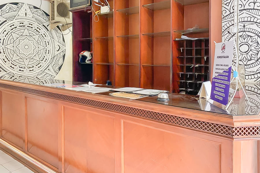 RedDoorz near Metro Bandung