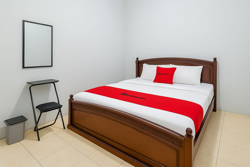 RedDoorz Room