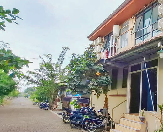 AYOO STAY Near Bandara Ahmad Yani RedPartner