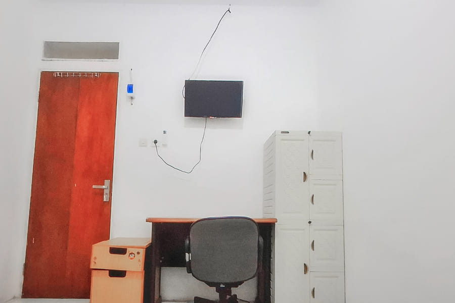 AYOO STAY Near Bandara Ahmad Yani RedPartner