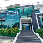 Urbanview Hotel Cosmo Jambi
