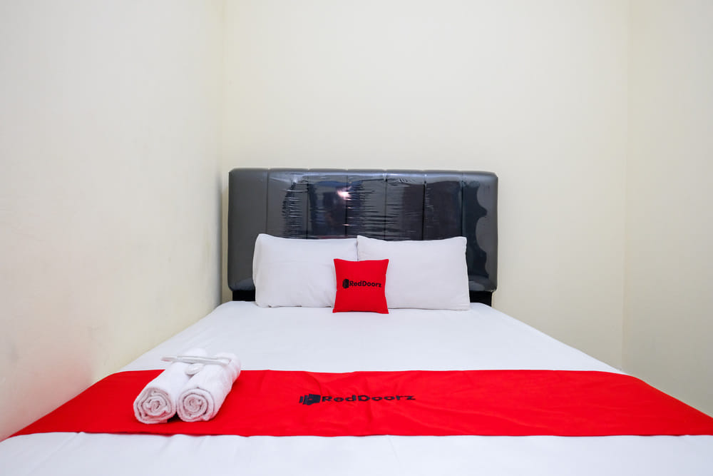 RedDoorz SALE