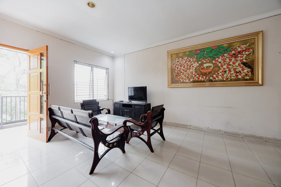 RedDoorz @ Victory Homestay Karawaci