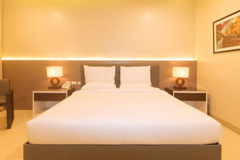 Iloilo Gateway Hotel and Suites by RedDoorz
