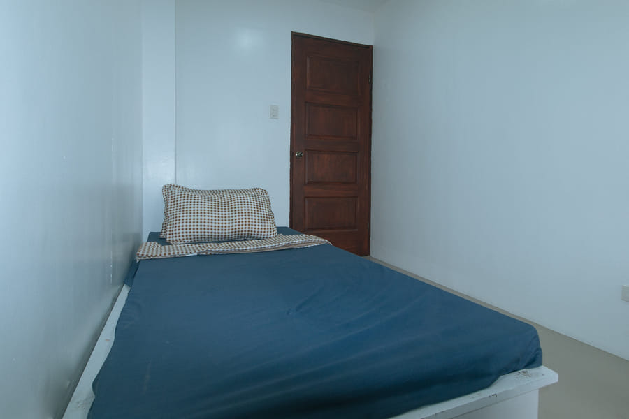 Skybox Pension House by RedDoorz