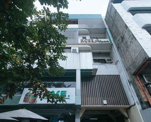 Rcee Place by RedDoorz