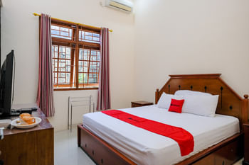 RedDoorz Near Monjali Yogyakarta