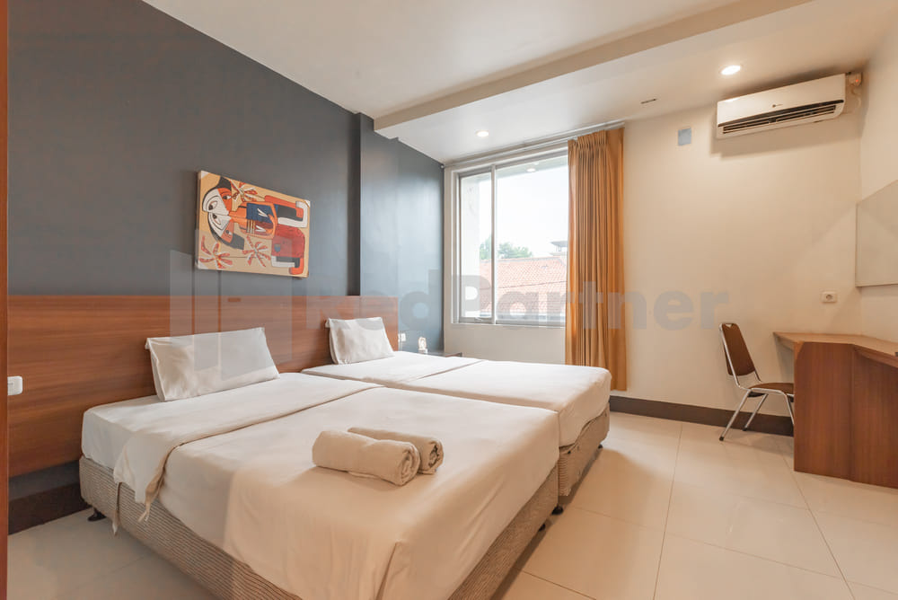RedDoorz Room