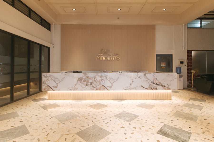 Hotel Madiaas by RedDoorz