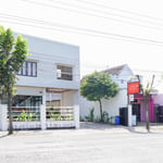 RedDoorz Plus Syariah @ Umyas Hotel near Terminal Anjuk Ladang Nganjuk