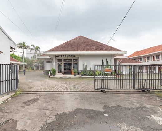 Yehezkiel Hotel Lembang RedPartner