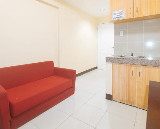 J and T Jamich Suites by RedDoorz