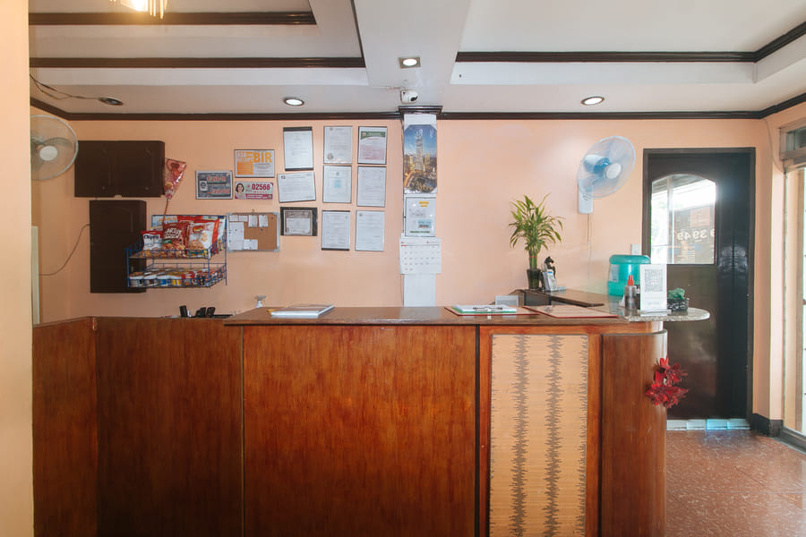 J and T Jamich Suites by RedDoorz