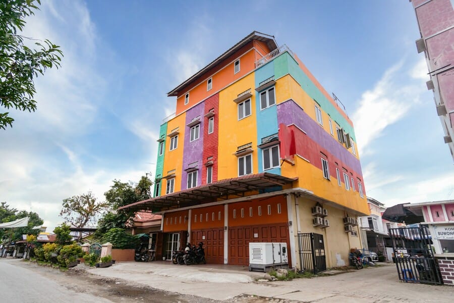 RedDoorz @ Sentosa Jaya Helvetia