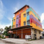 RedDoorz @ Sentosa Jaya Helvetia