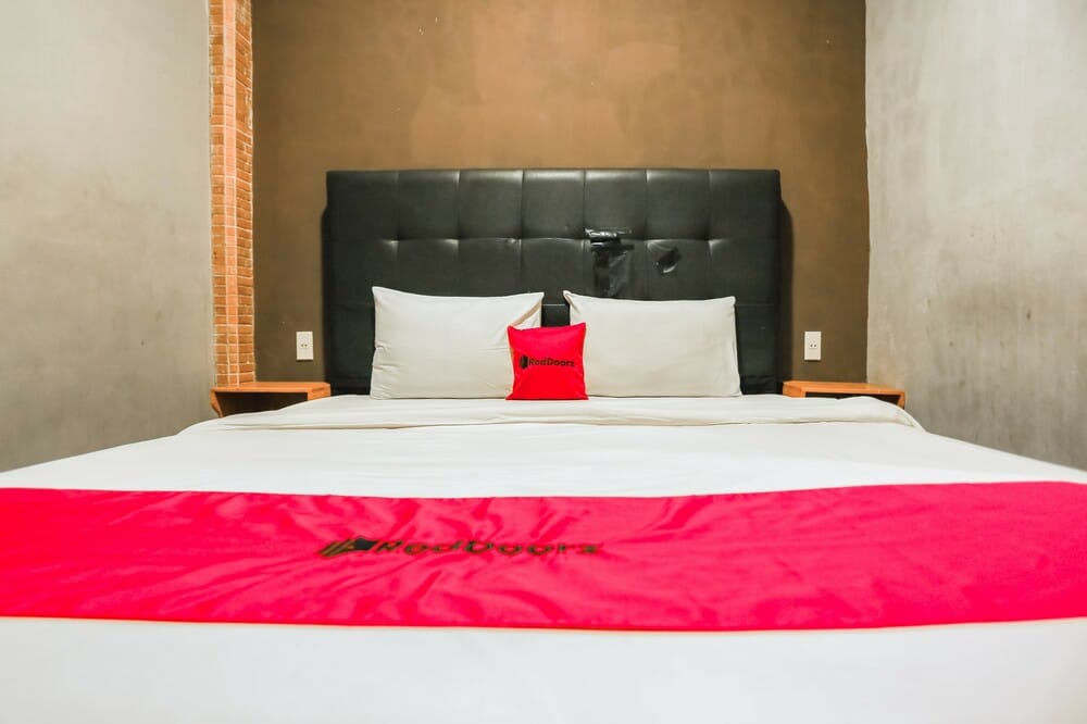 RedDoorz Room