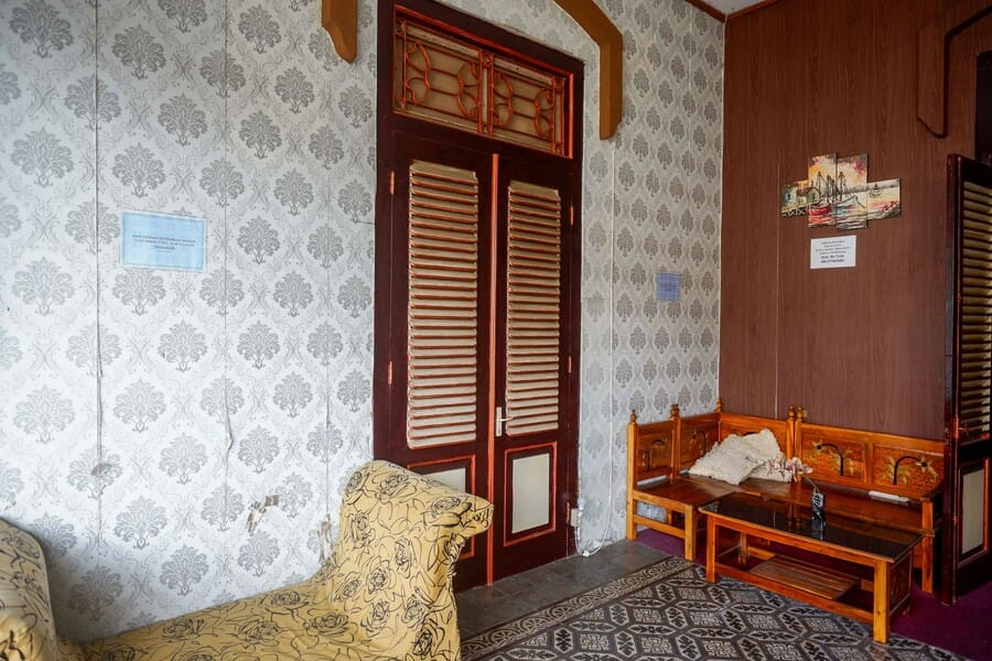 RedDoorz @ Golden Inn Tugu Yogyakarta