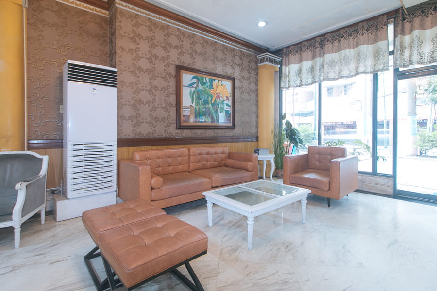 RedDoorz @ MPT Suites