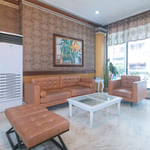 RedDoorz @ MPT Suites
