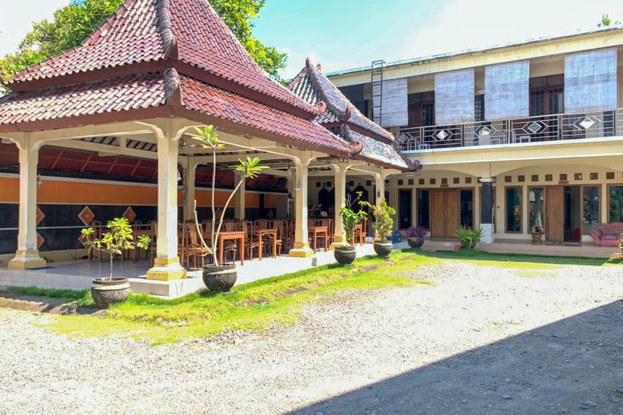 Hotel Syariah Milik Kita Borobudur Mitra RedDoorz