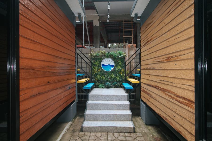 RedDoorz @ Dolce Cabanas Beach Resort