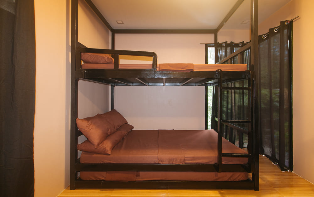 RedDoorz Family Room