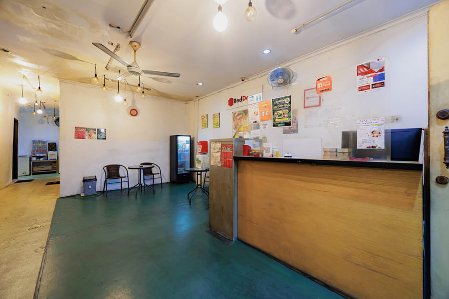 RedDoorz @ Taman Galaxy Bekasi