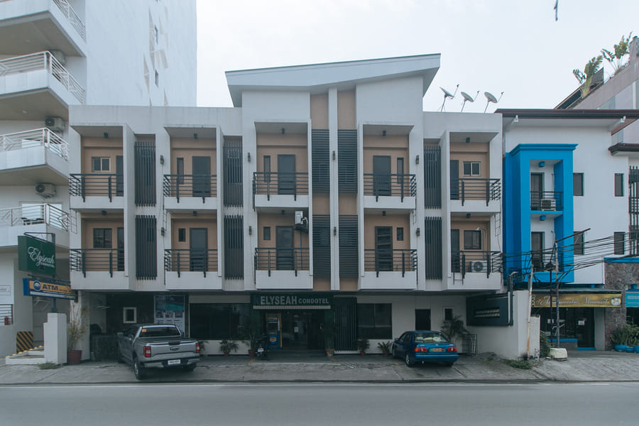 Elyseah Condotel by RedDoorz