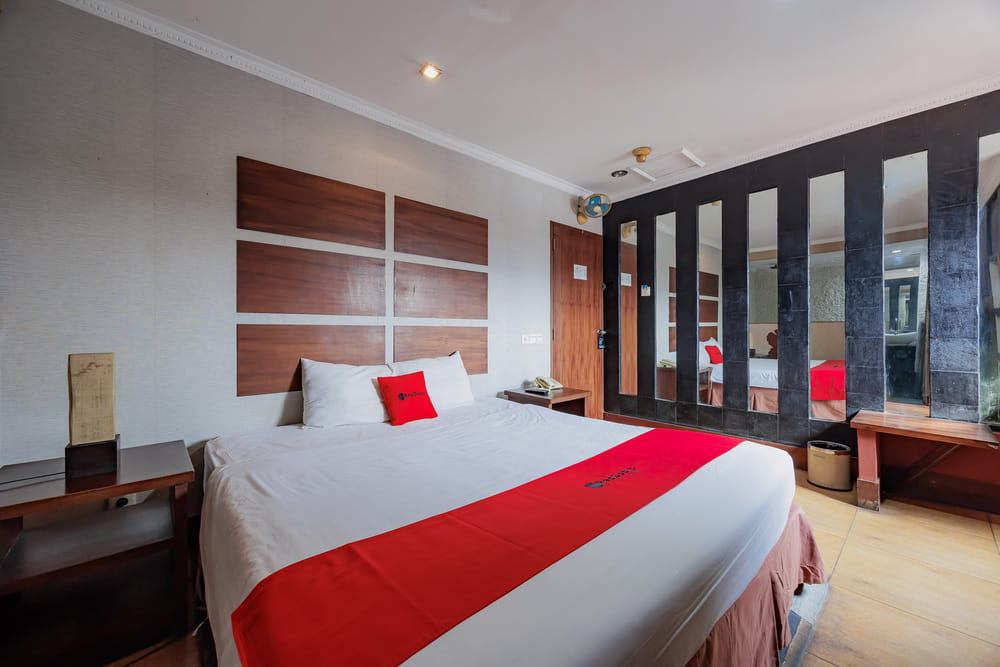 RedDoorz Premium