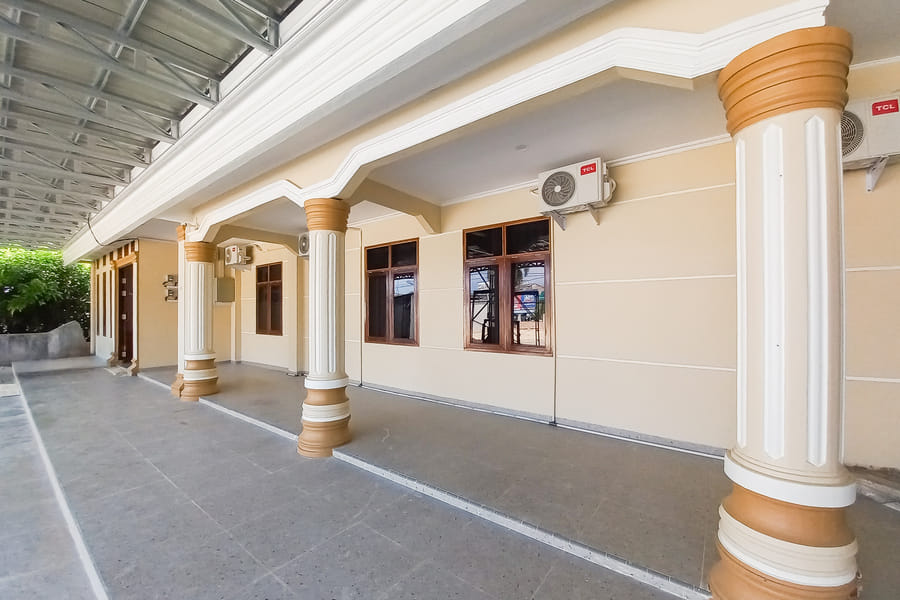 RedDoorz @ The Nawasena Kandis Riau