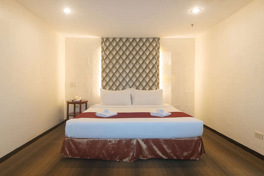 Chinatown Lai Lai Hotel by RedDoorz