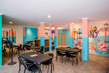 Sans Hotel Triplets Jogja Expo Center