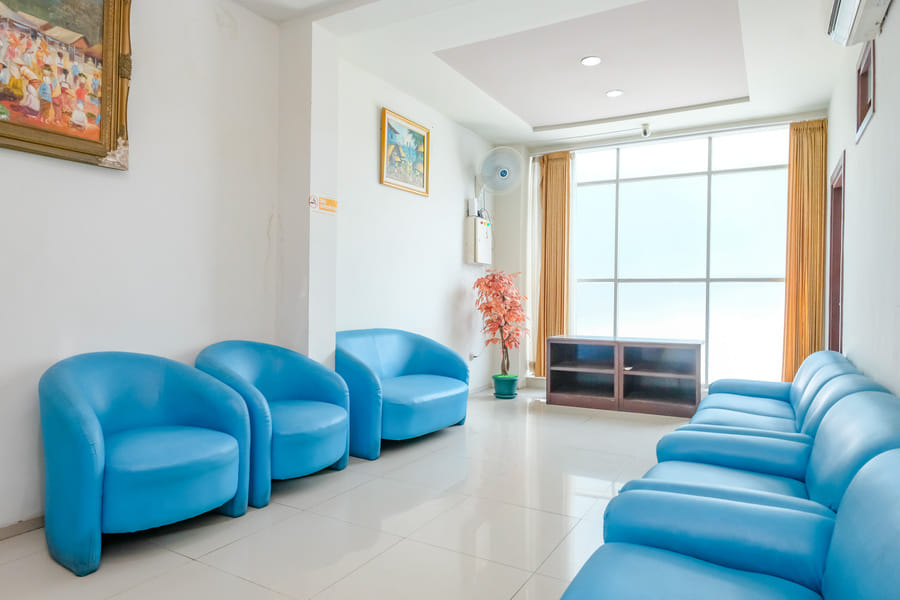 RedDoorz @ Panglima Sudirman Surabaya