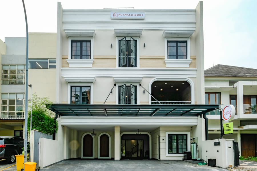 Urbanview Kencana Residence near Pakuwon Mall Surabaya