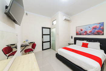 RedDoorz near RSUD Embung Fatimah Batam