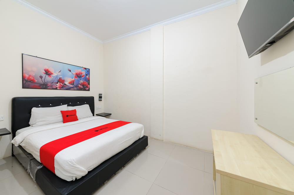 RedDoorz Room