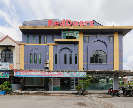 RedDoorz near RSUD Embung Fatimah Batam