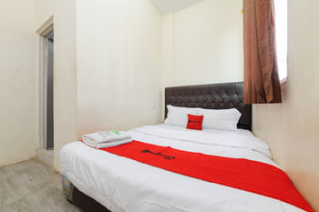 RedDoorz @ Cikitsu Batam
