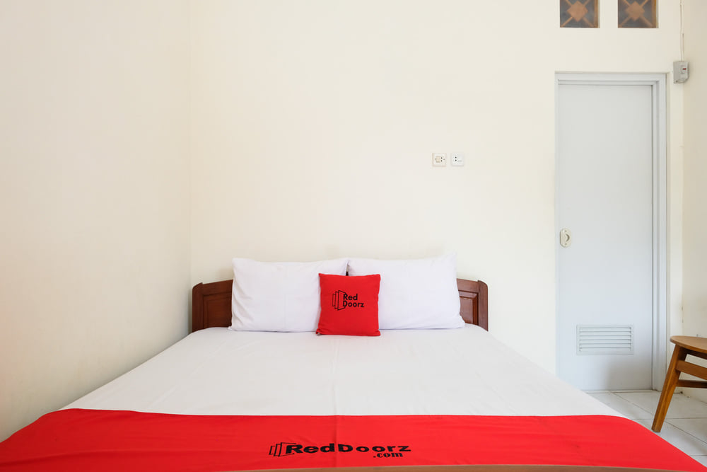 RedDoorz Family Room