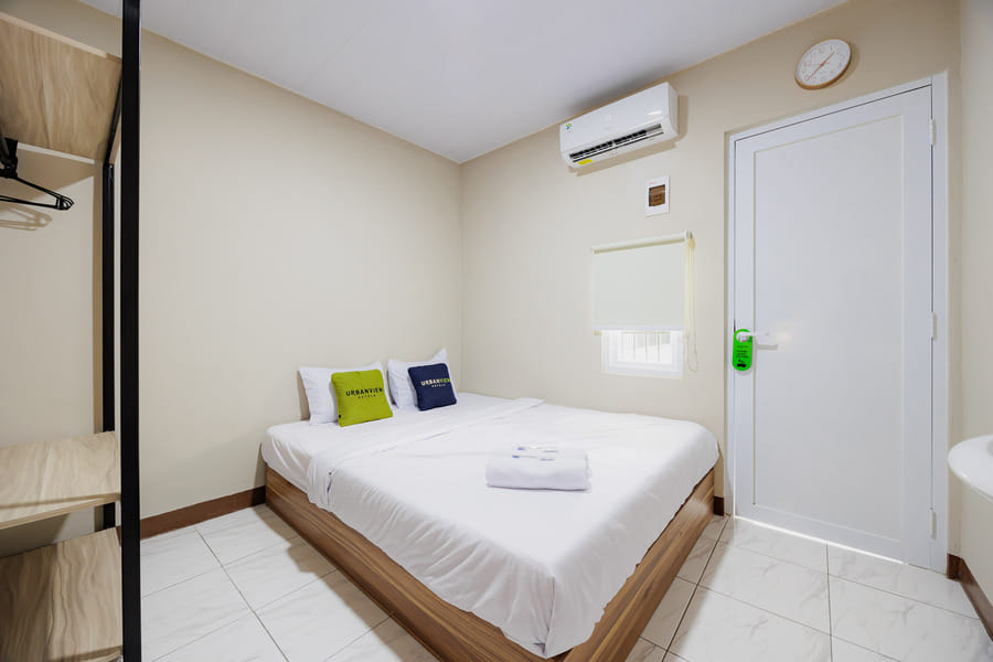 Urbanview Petukangan Mansion Jakarta