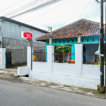 RedDoorz near Monjali 4 Yogyakarta