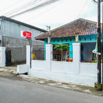 RedDoorz near Monjali 4 Yogyakarta