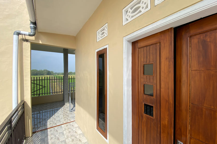 RedDoorz near Terminal Baru Pasuruan