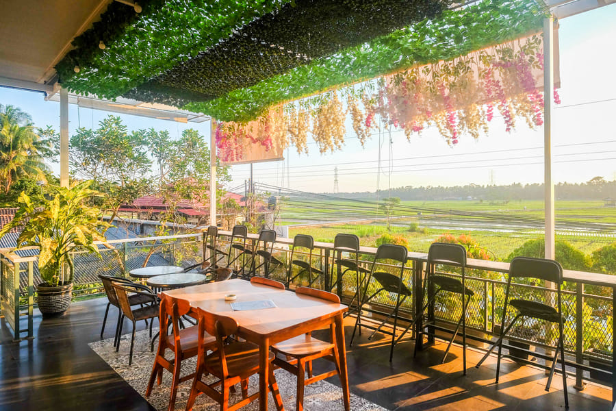 Urbanview Hotel Syariah Hapsari YIA