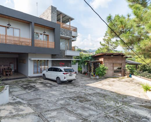 Casa de Apple Dago Bandung by RedDoorz