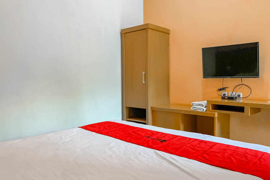 RedDoorz @ My Home Haurgeulis Indramayu