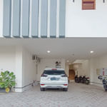 RedDoorz @ Tebee Homestay near Tugu Kartasura
